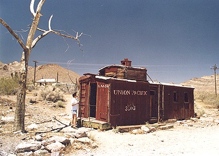 Rhyolite 02.jpg