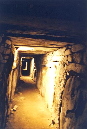 Knowth 04.jpg