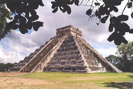 Chitzen Itza 02.jpg