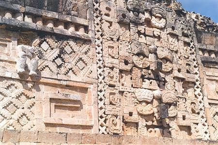 Uxmal17.jpg