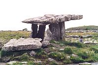 Poulnabrone Dolmen