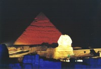 Sphinx und Pyramide